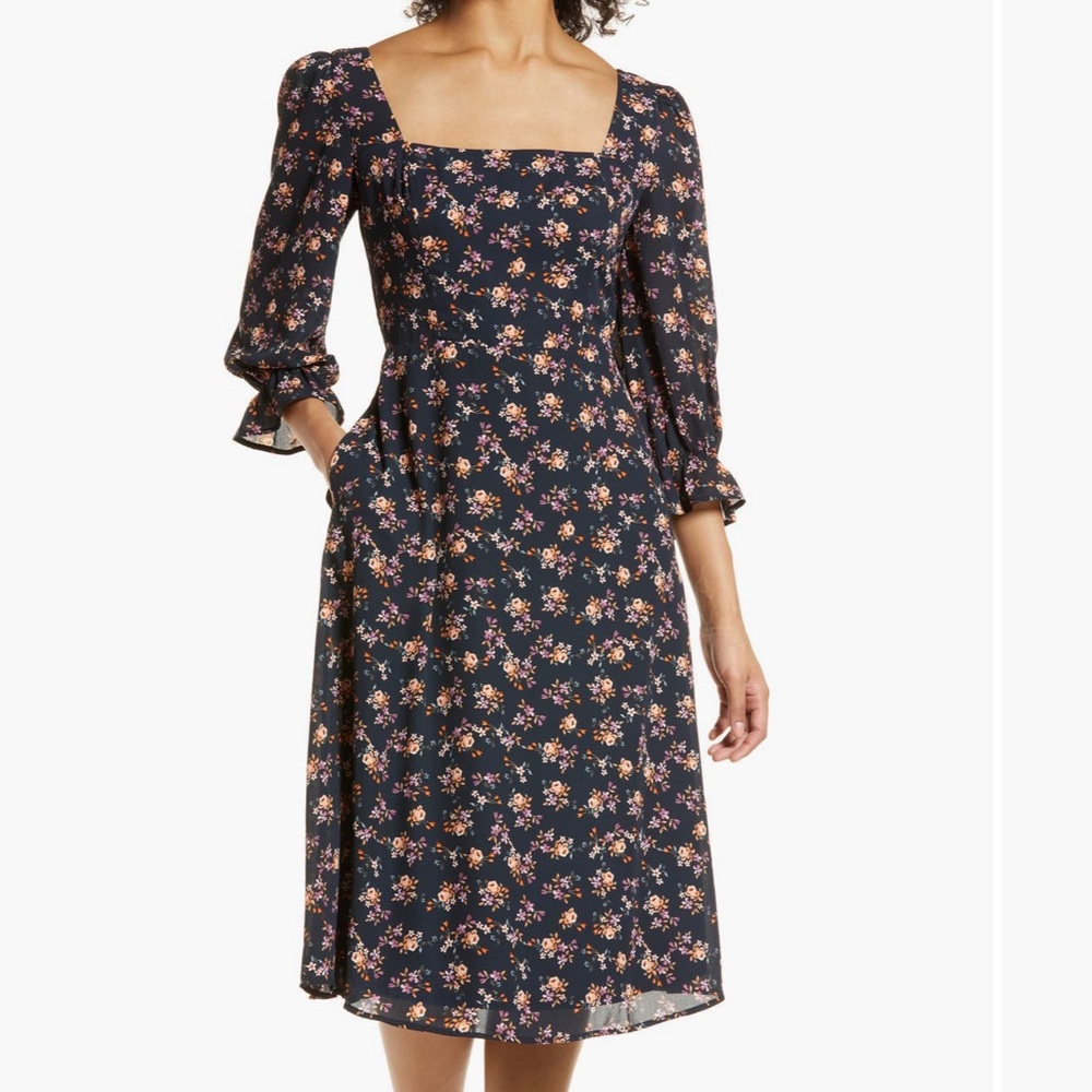 Julia Jordan Floral Bell Sleeve Midi Dress